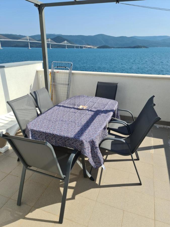 Mediteraneo Apartment *