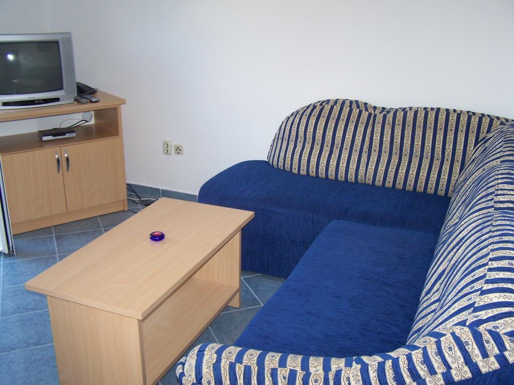 Mediteraneo Apartment